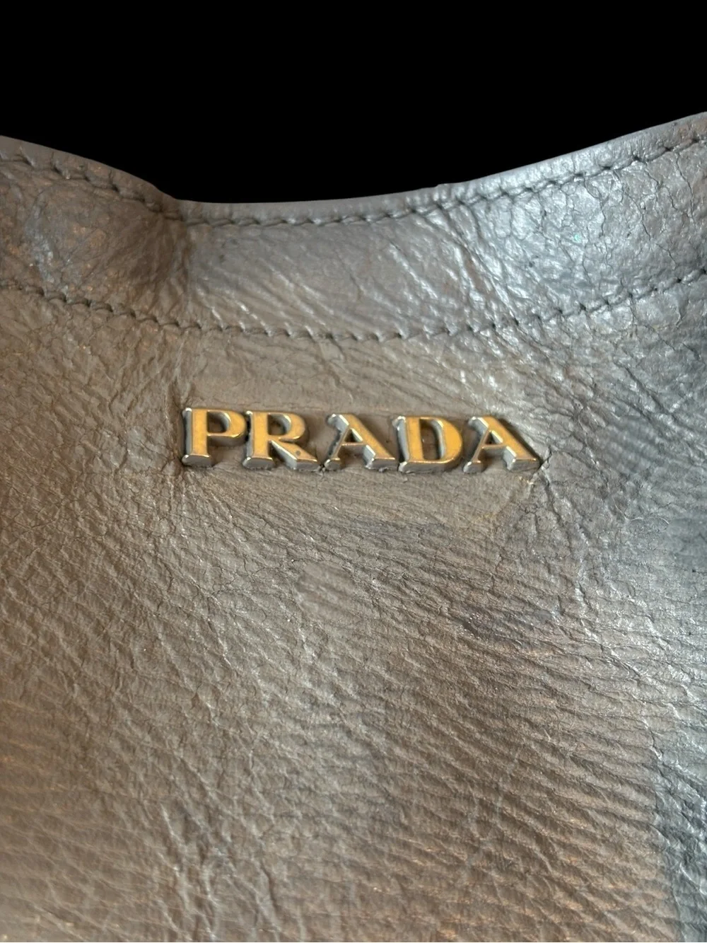 AUTHENTIC PRADA GUNMETAL & SHEEN DEERSKIN LEATHER SHOULDER BAG W/LUGGAGE TAG.